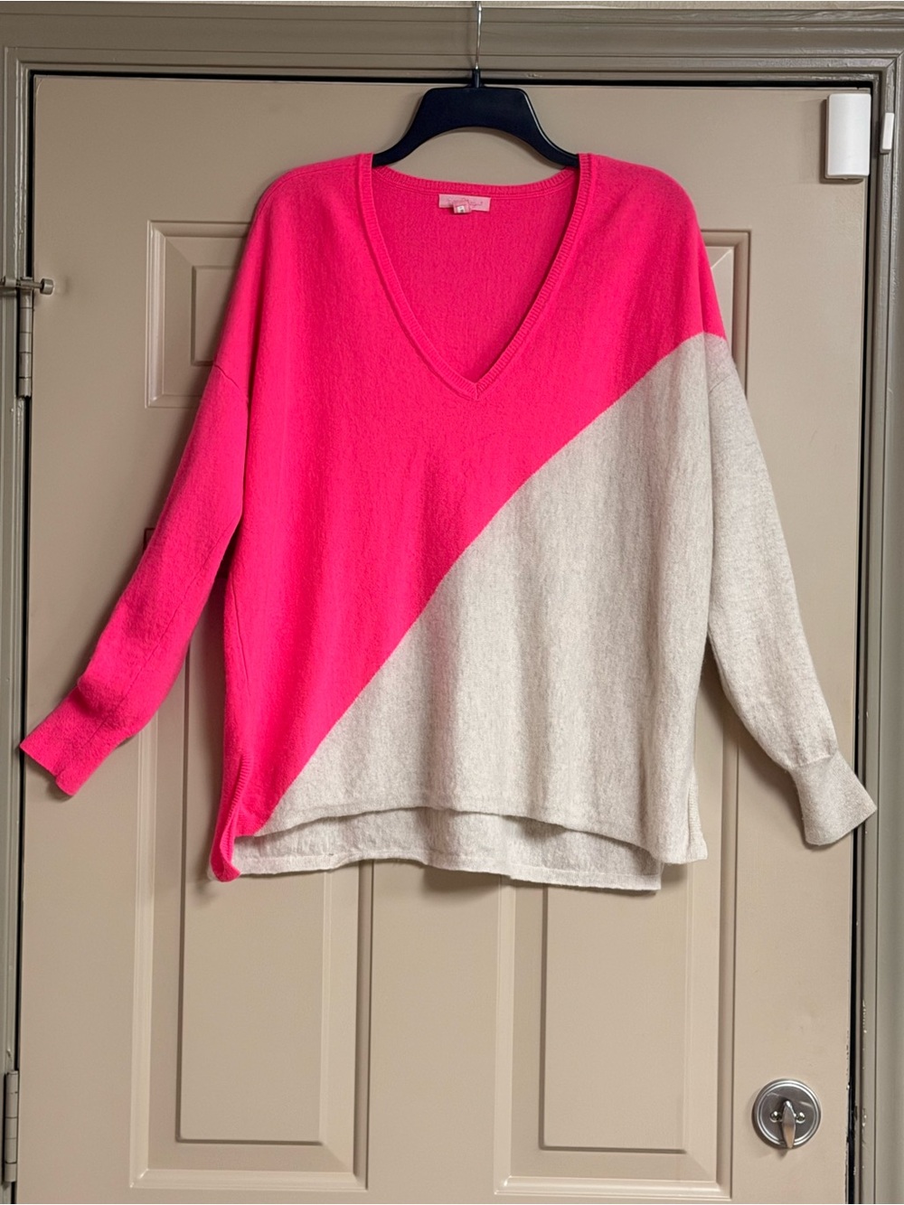 Lilli Pulitzer Women’s Size L/XL  Pink & Cream Color Block Cashmere Sweater